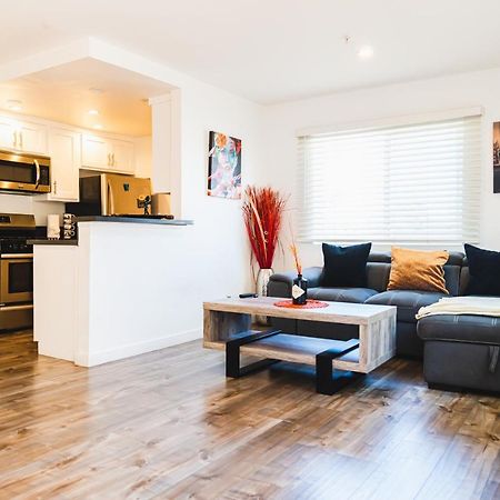 Modern Remodeled 1-Bedroom Close To Hollywood Walk Of Fame With Parking Los Angeles Zewnętrze zdjęcie