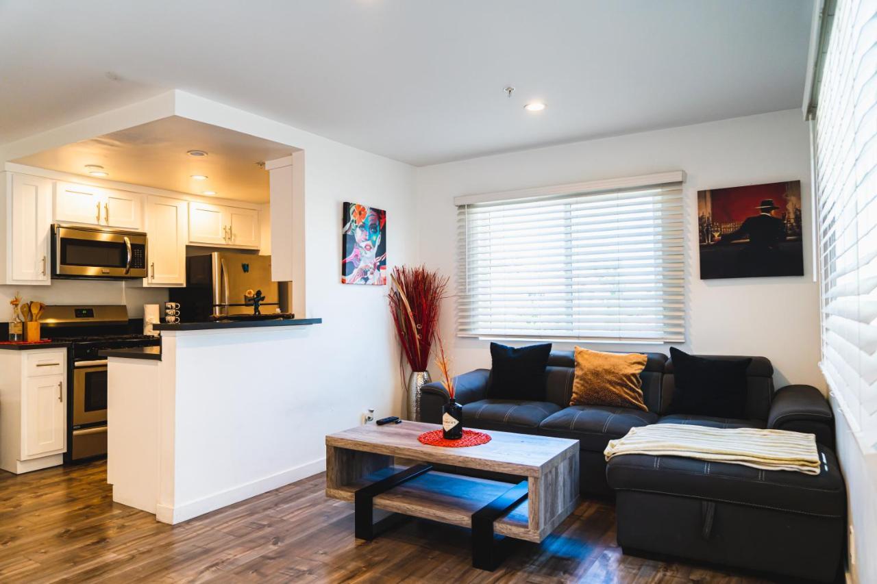 Modern Remodeled 1-Bedroom Close To Hollywood Walk Of Fame With Parking Los Angeles Zewnętrze zdjęcie