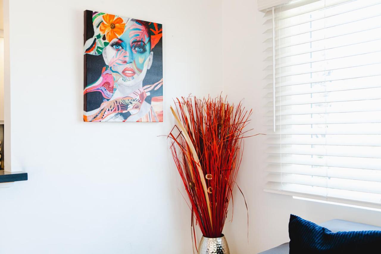 Modern Remodeled 1-Bedroom Close To Hollywood Walk Of Fame With Parking Los Angeles Zewnętrze zdjęcie