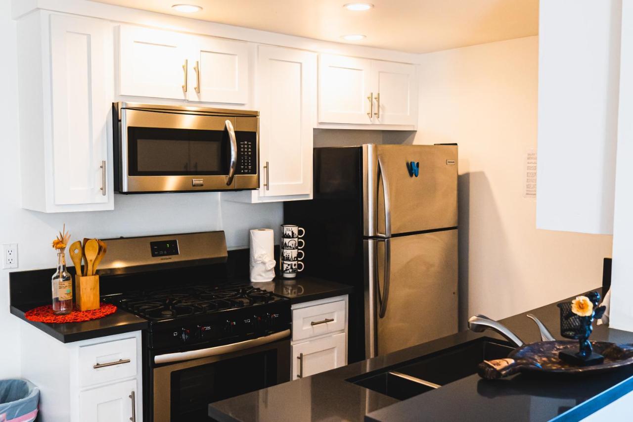 Modern Remodeled 1-Bedroom Close To Hollywood Walk Of Fame With Parking Los Angeles Zewnętrze zdjęcie